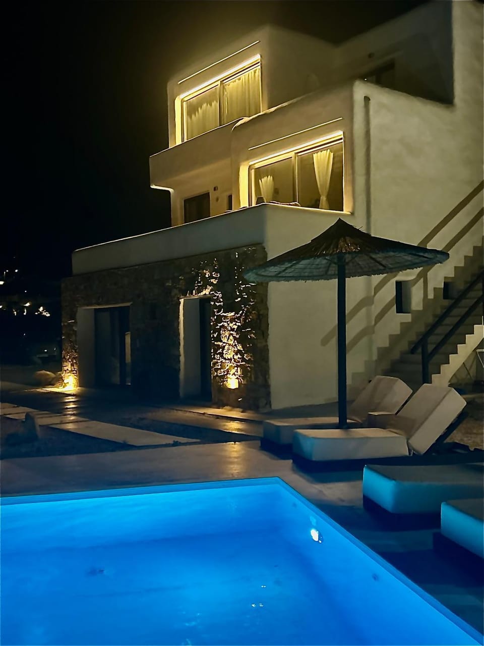 Pool view, Swimming pool