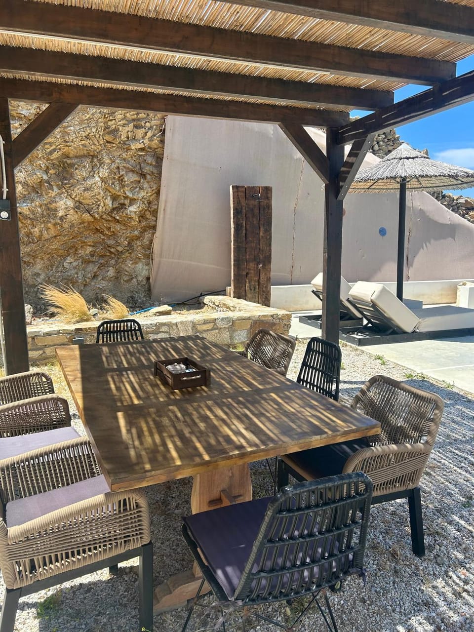 Patio, Dining area, Swimming pool