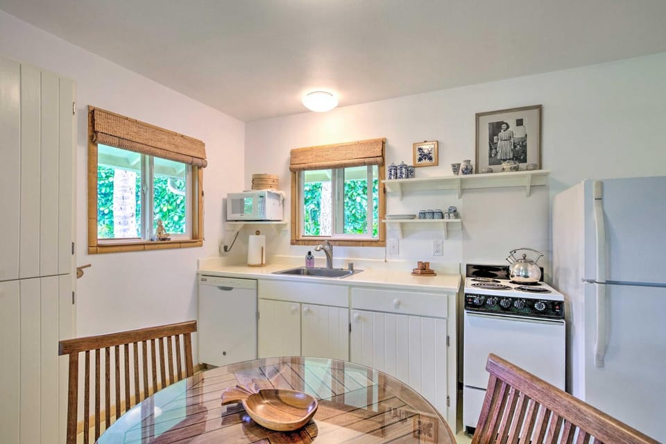 Kauai Hale Iki by Coldwell Banker Island Vacations House in Wailua