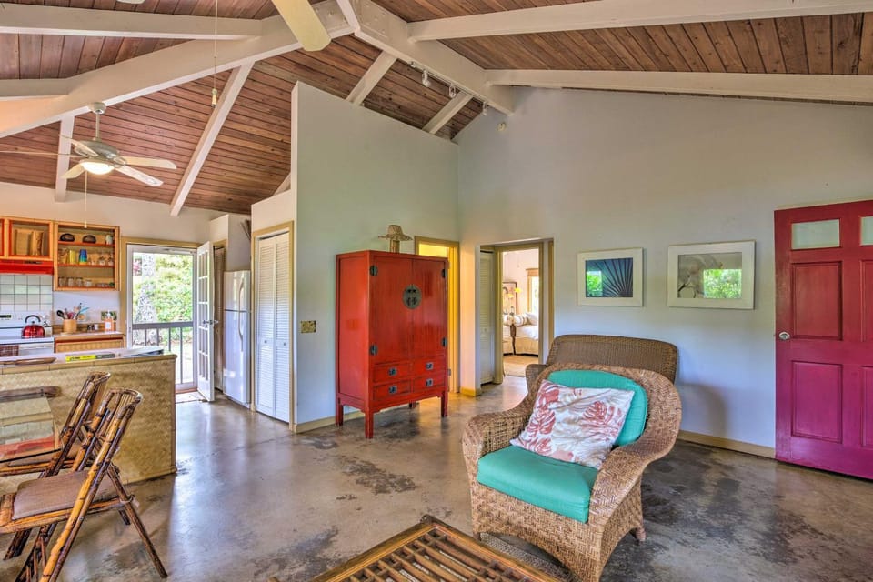 Kauai Hale Melemele by Coldwell Banker Island Vacations House in Wailua