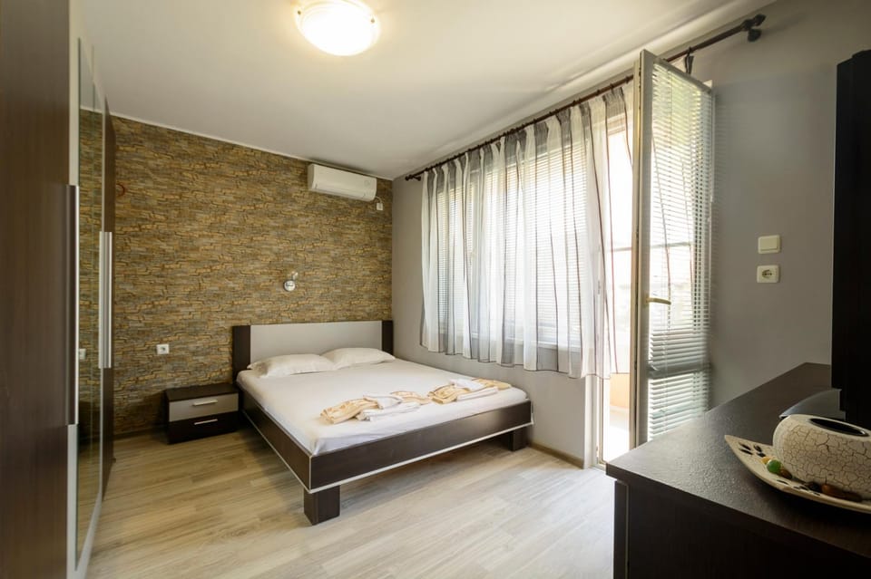Balcony/Terrace, Bedroom