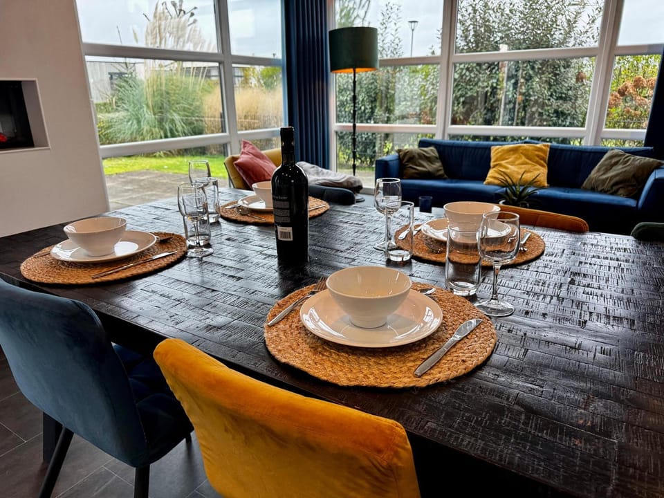 Marina Strandbad Chalet IJssel Lodge Haus Nr 34 House in Gelderland, Netherlands