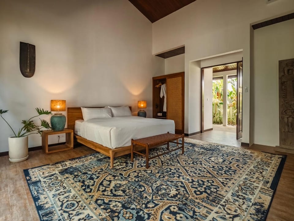 Villa Breeze 1 Private pool & beach access Villa in East Selemadeg
