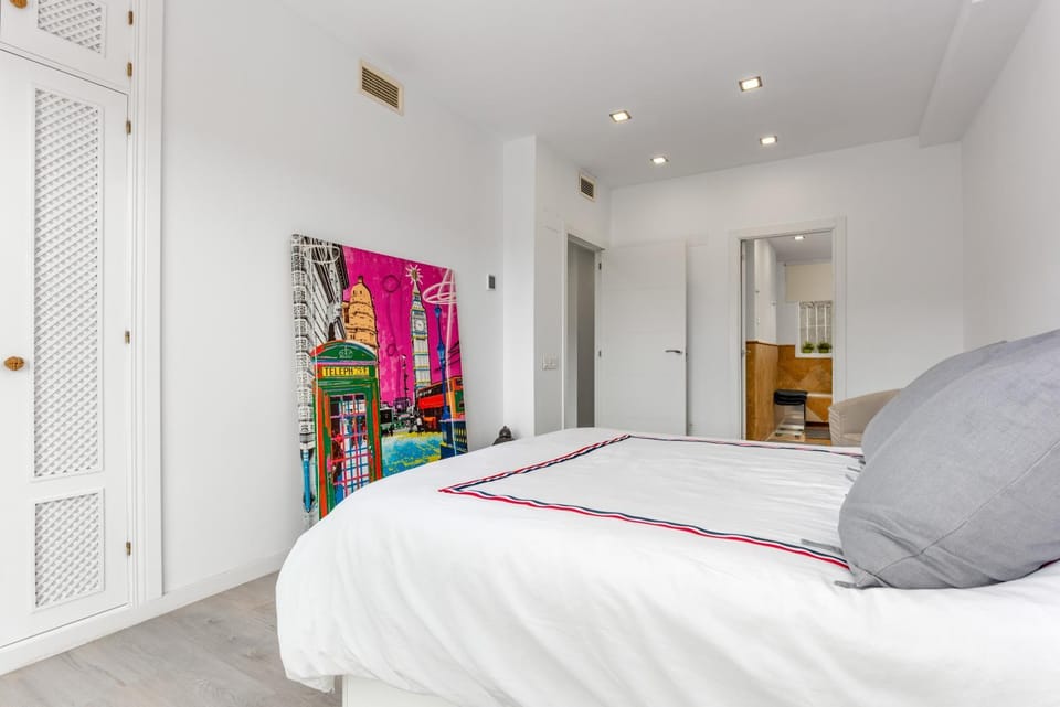 Living room, Bedroom