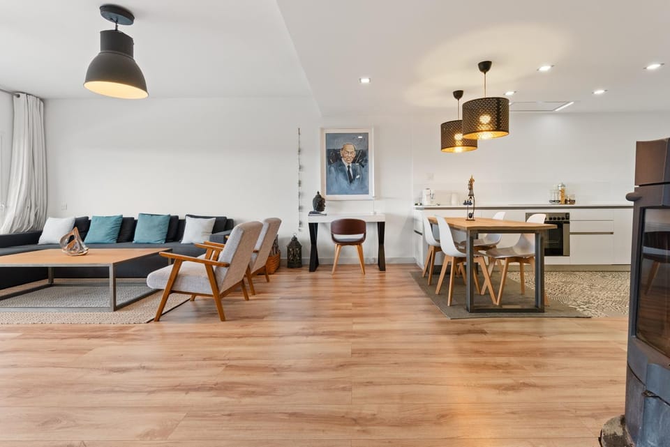 Property building, Living room