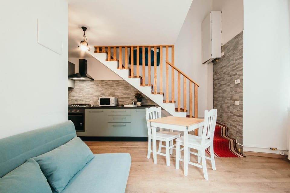 Kitchen or kitchenette, Living room, Dining area