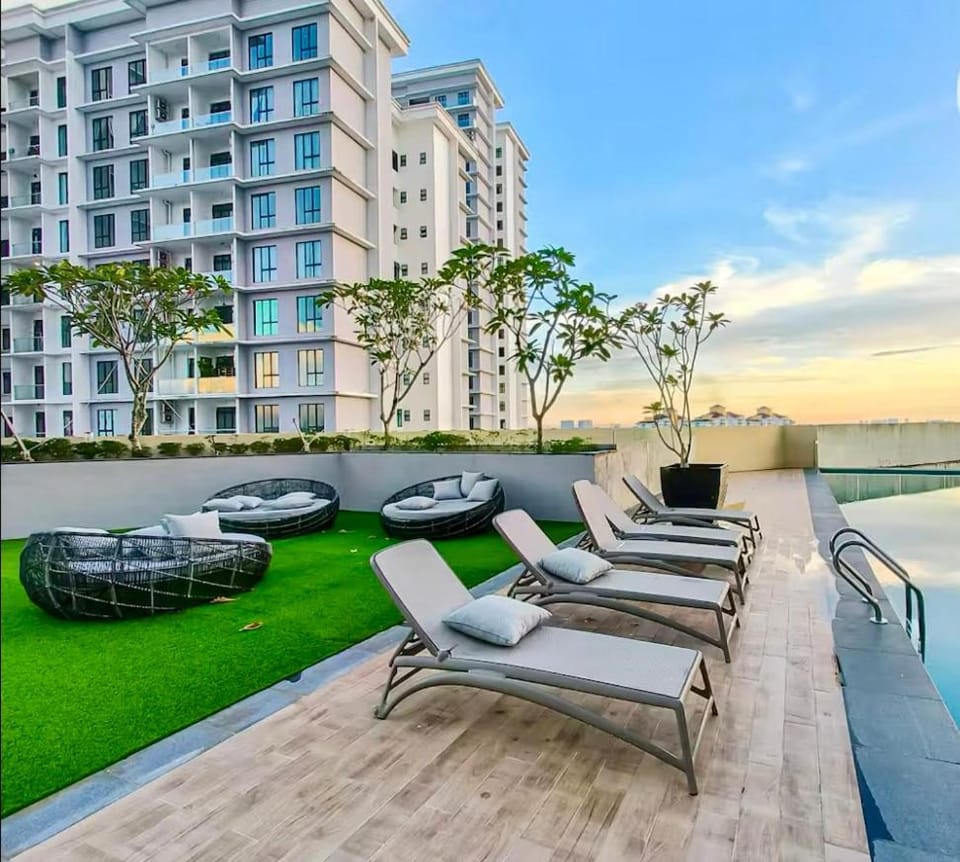 Pool view