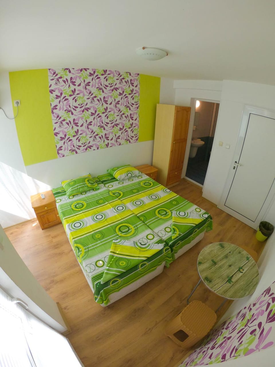 Photo of the whole room, Seating area, Bedroom