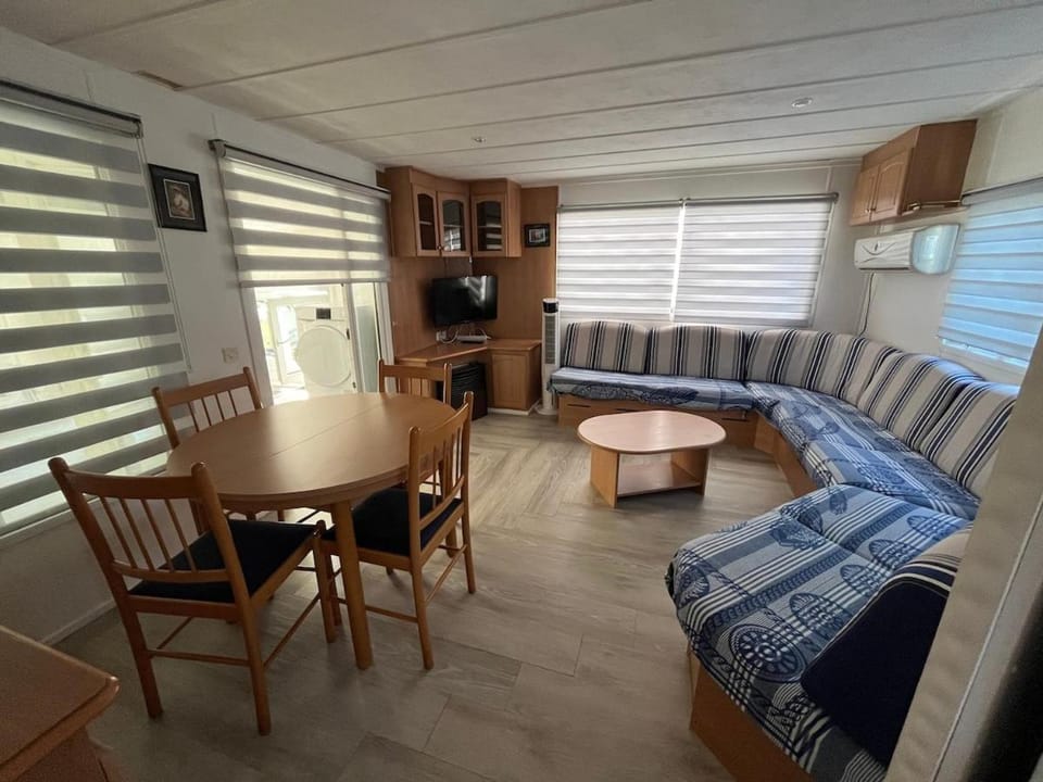 AGENCE JF IMMO-Chalet tout confort 6 personnes proche des plages - V0850 Chalet in Vias