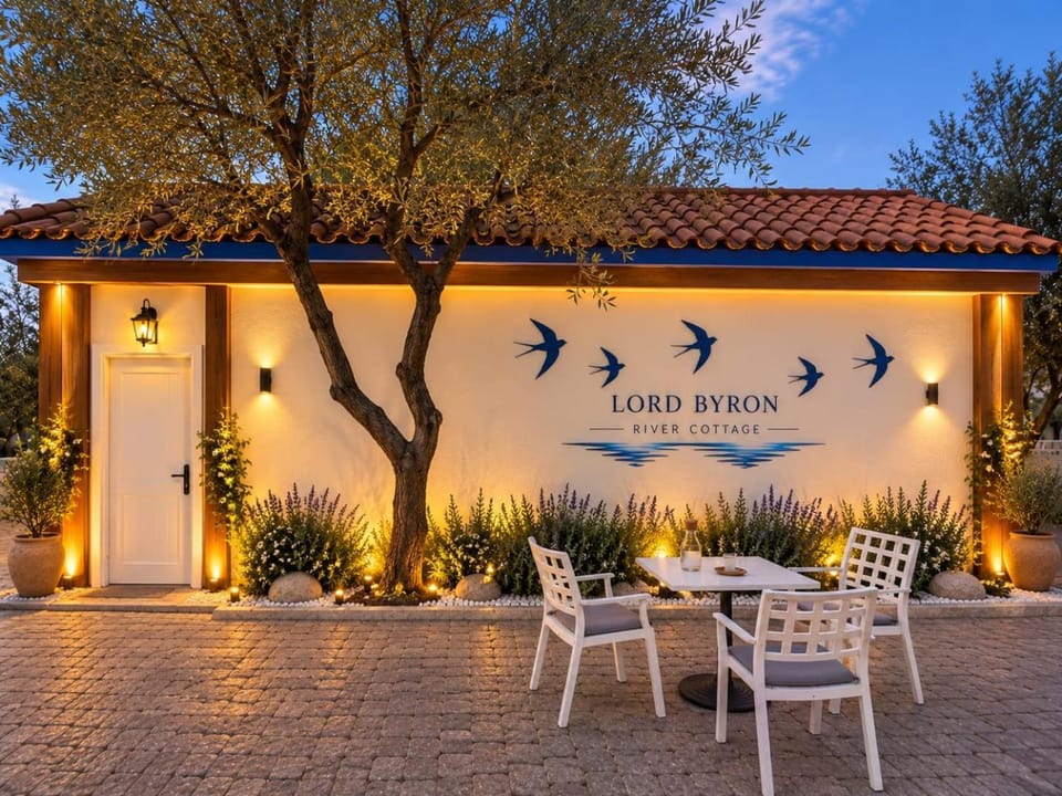 Guesthouse Lord Byron Bed and Breakfast in Vlorë County, Albania