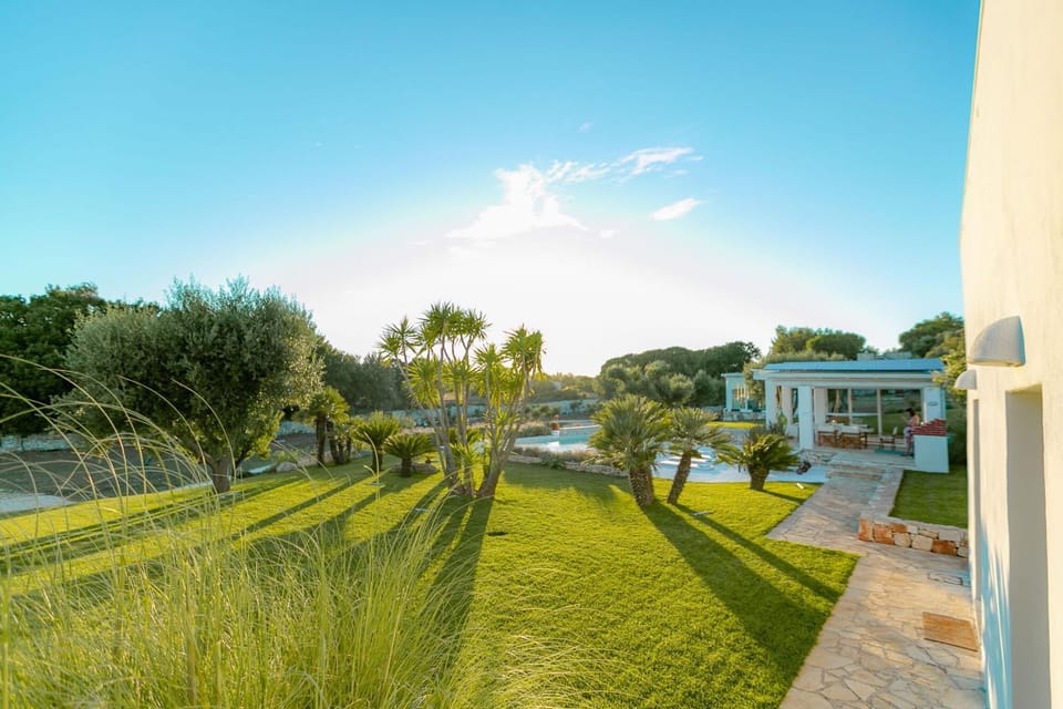 Property building, Spring, Summer, Garden, Balcony/Terrace, Spa and wellness centre/facilities, Other, On site, Area and facilities, Swimming pool