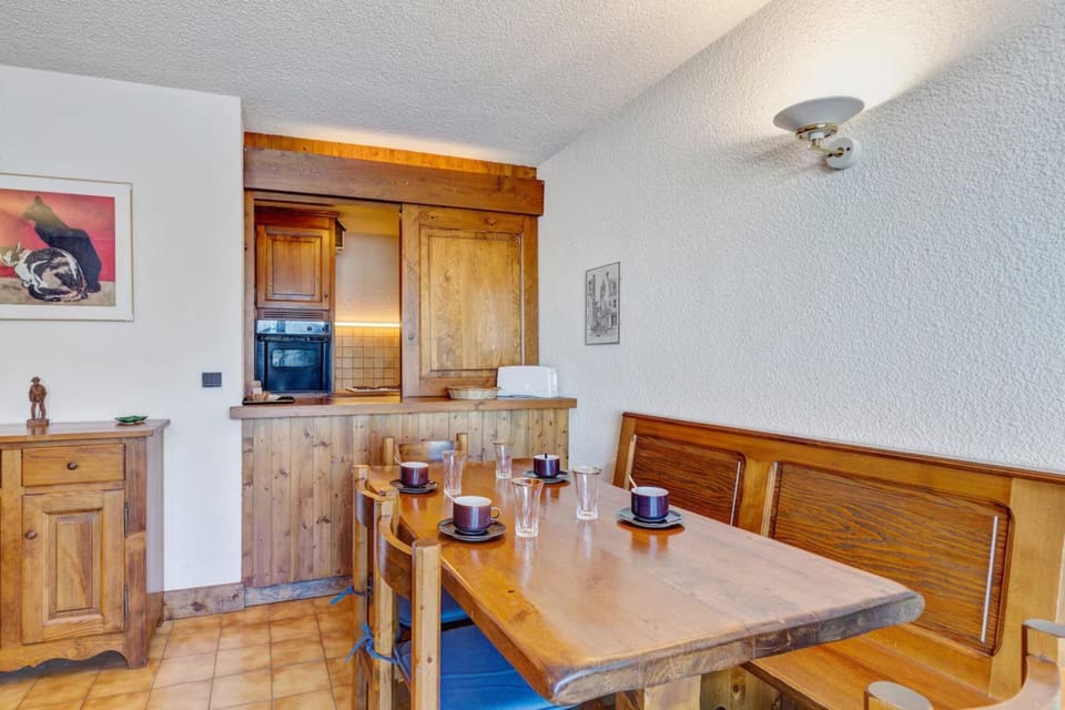 Apartment with garden on the snow front Apartment in Megève