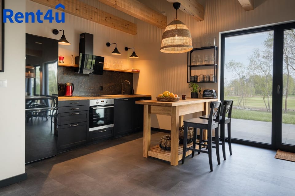 Kitchen or kitchenette, oven, stove