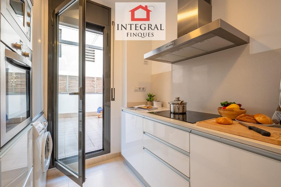Balcony/Terrace, Kitchen or kitchenette, Decorative detail, Food, stove