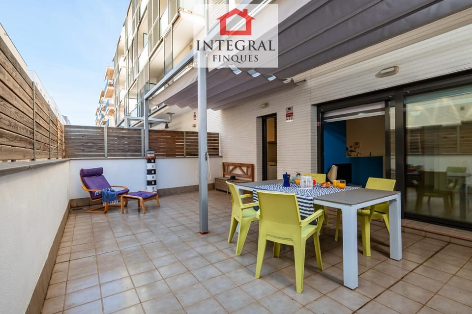Patio, Day, View (from property/room), Balcony/Terrace, furniture