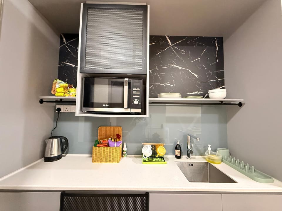 Coffee/tea facilities, Kitchen or kitchenette, minibar