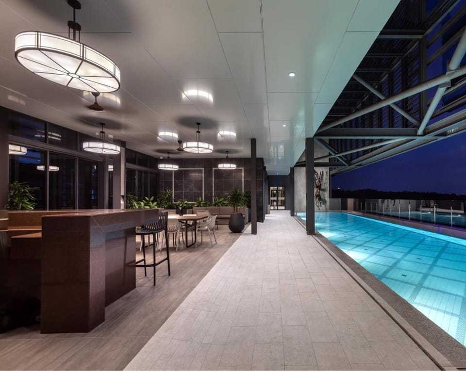 Lounge or bar, Pool view, Swimming pool, sunbed