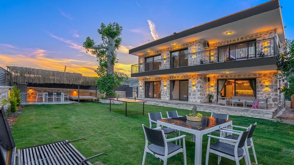 Stonhouse 2 Apartment in Antalya Province