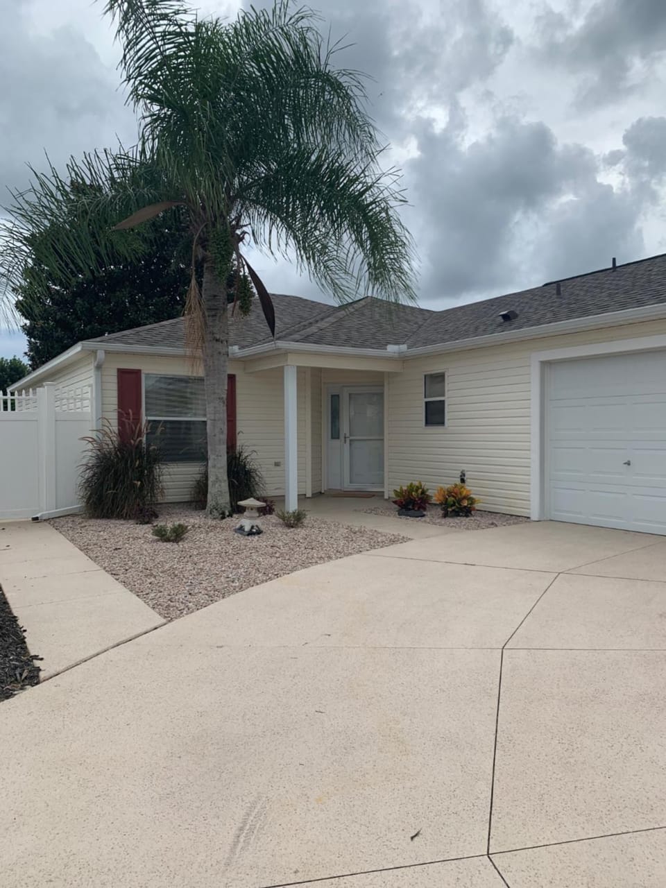 1784 Z3a VILLAGE OF WINIFRED by REMAX Premier Villa in The Villages