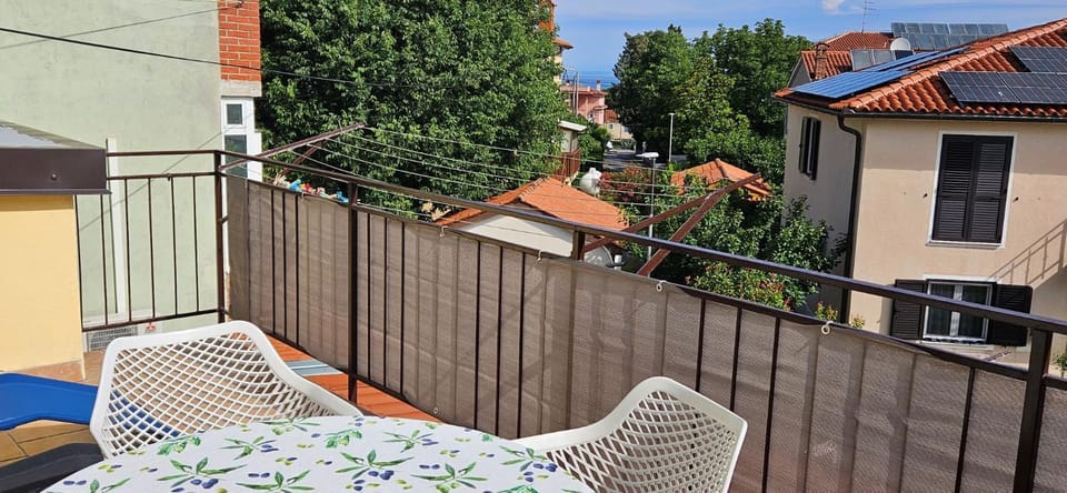 View (from property/room), Balcony/Terrace