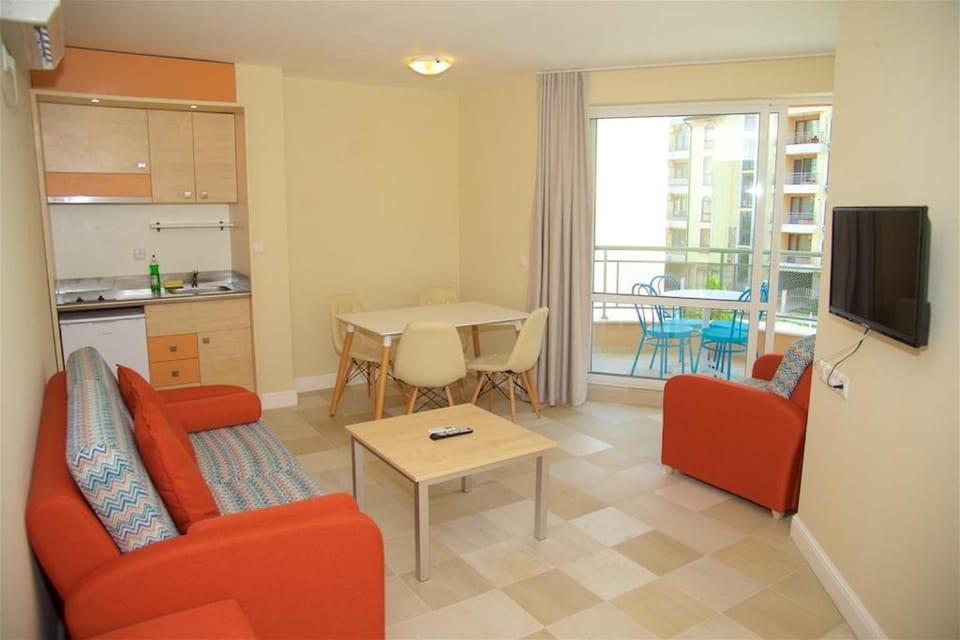 Communal lounge/ TV room, Seating area
