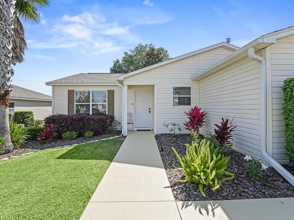 1861 Z3B VILLAGE OF AMELIA by REMAX Premier House in The Villages