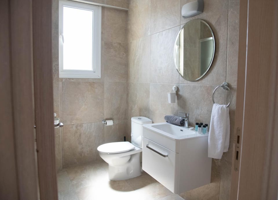 Pavilion Apt Cozy 2BR by Elysio Apartment in Paralimni