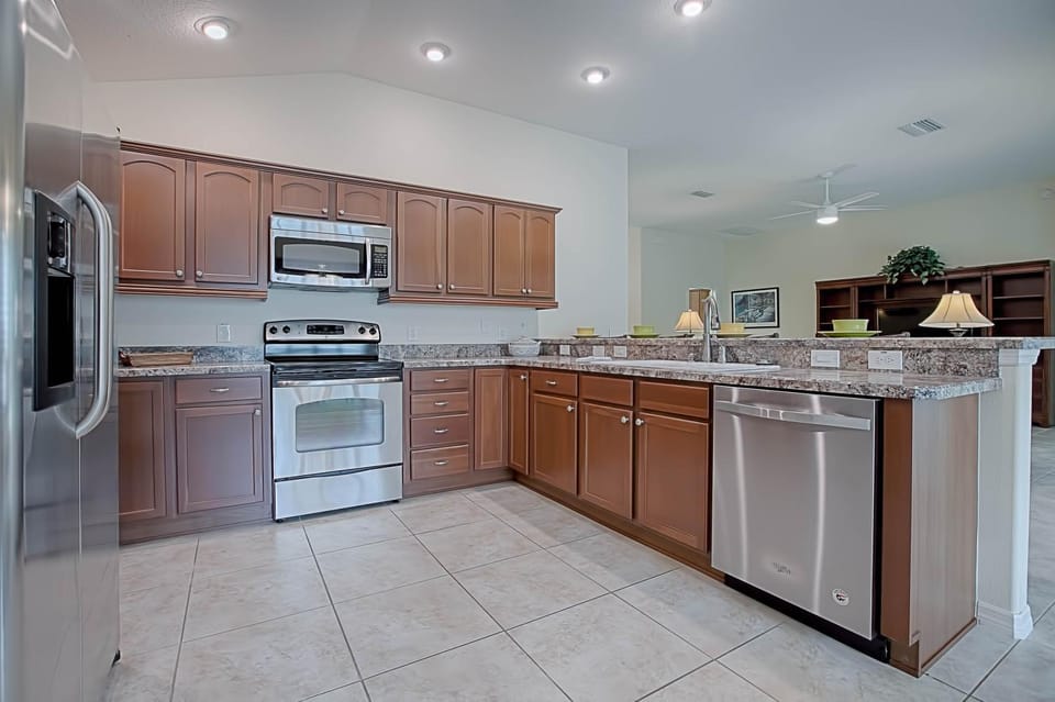 1987 Z3a Village of Pennecamp by REMAX Premier House in The Villages