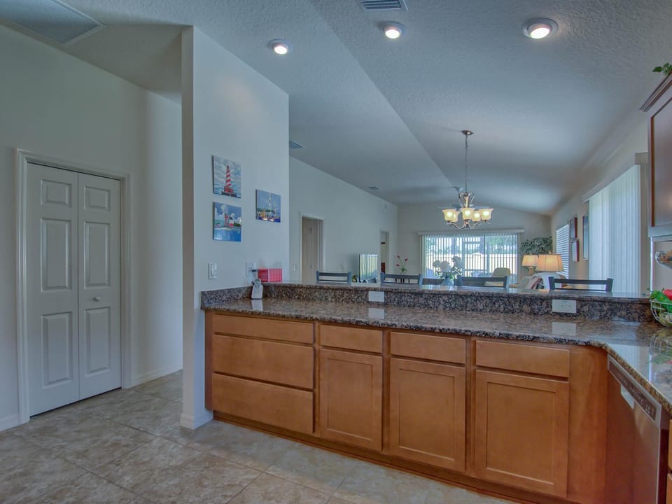 2463D Z4a VILLAGE OF COLLIER by REMAX Premier Villa in The Villages