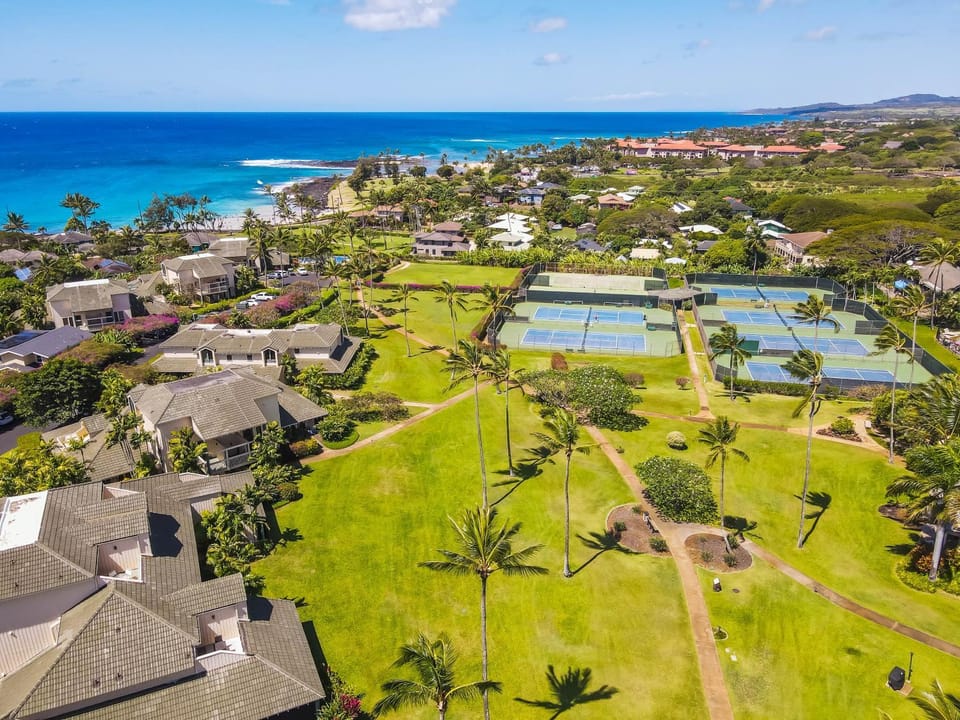 Kauai Regency at Poipu Kai #811 by Coldwell Banker Island Vacations Apartment in Poipu