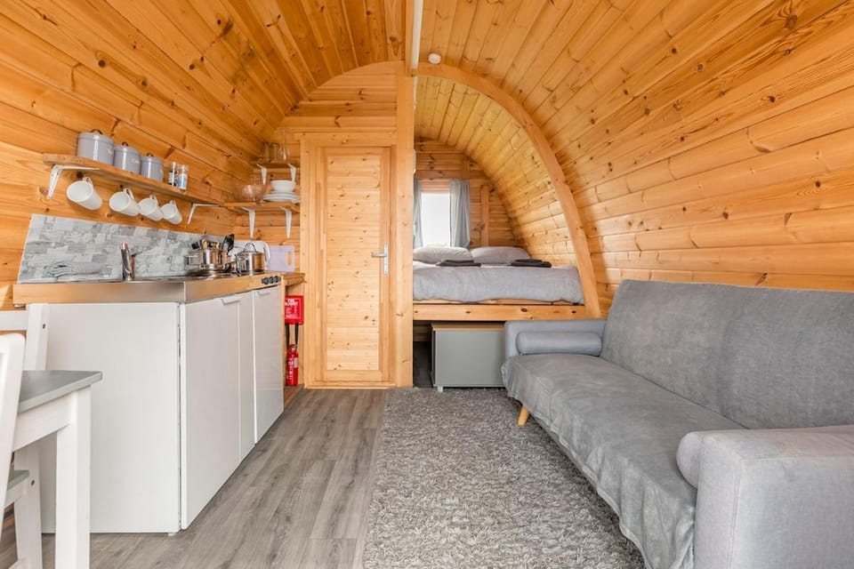 Cape Cornwall Pod with vast sea views Apartment in England