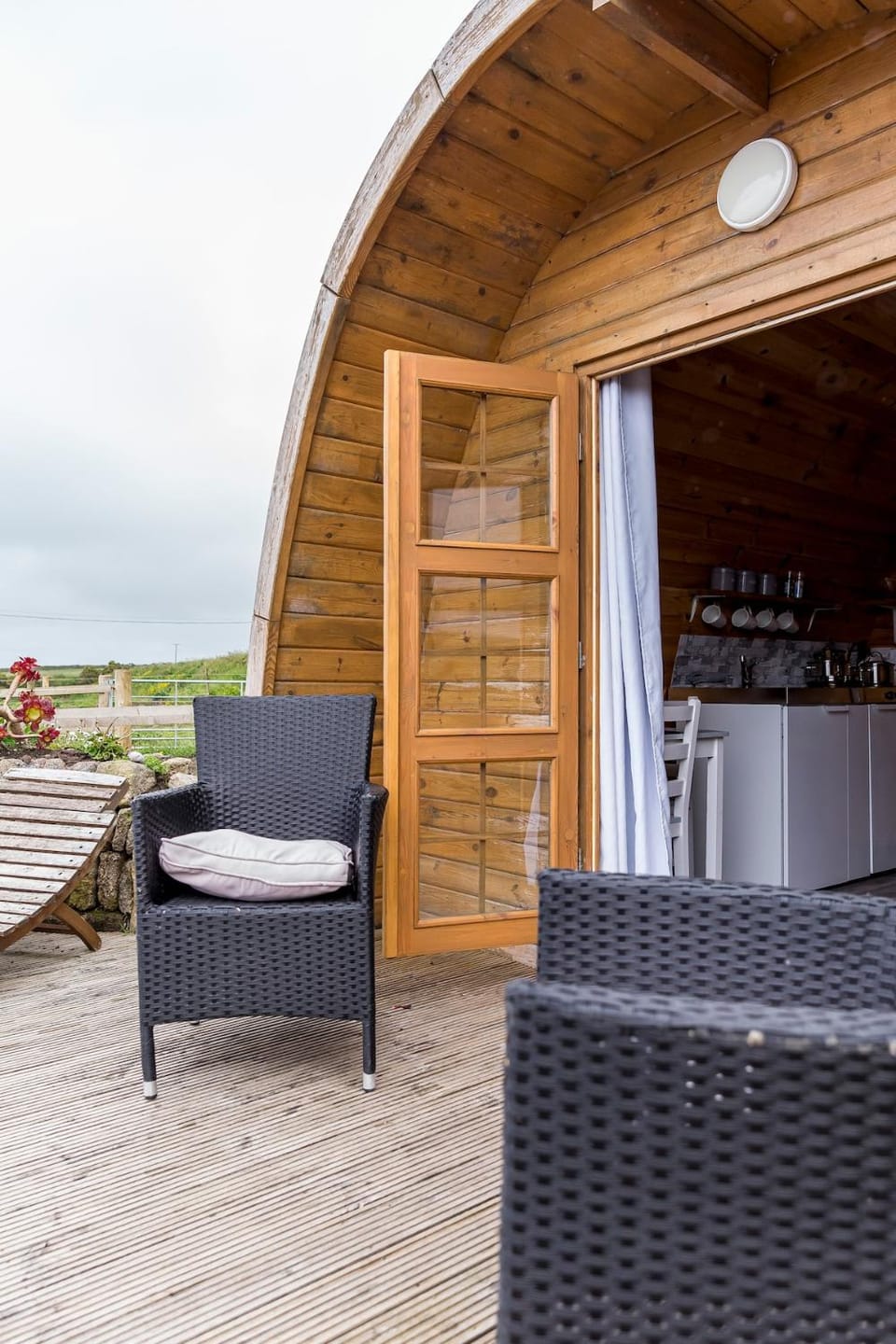 Cape Cornwall Pod with vast sea views Apartment in England