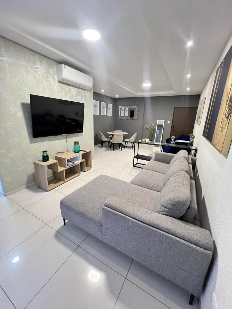 Communal lounge/ TV room, TV and multimedia, Living room, Seating area