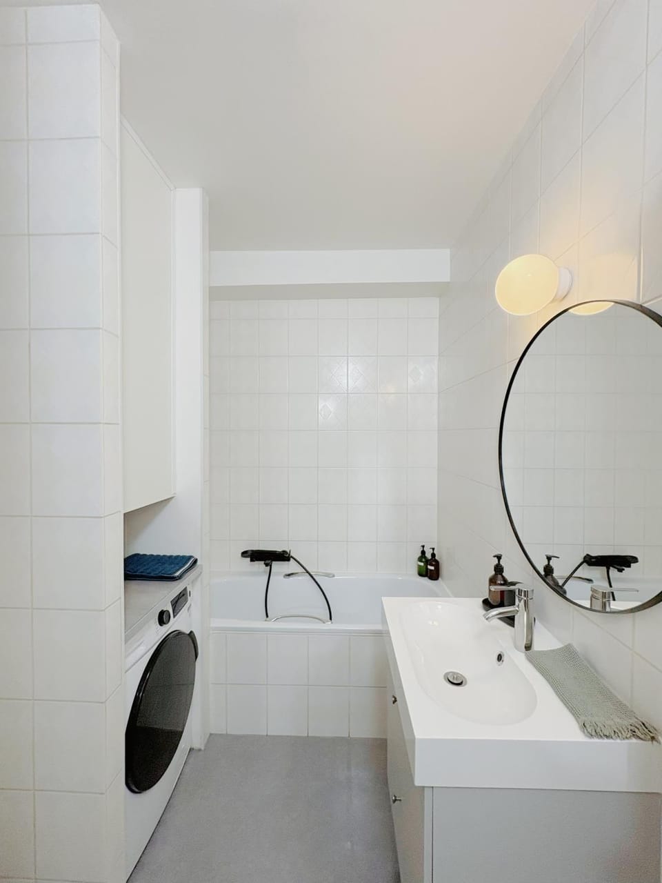Bathroom, Bath