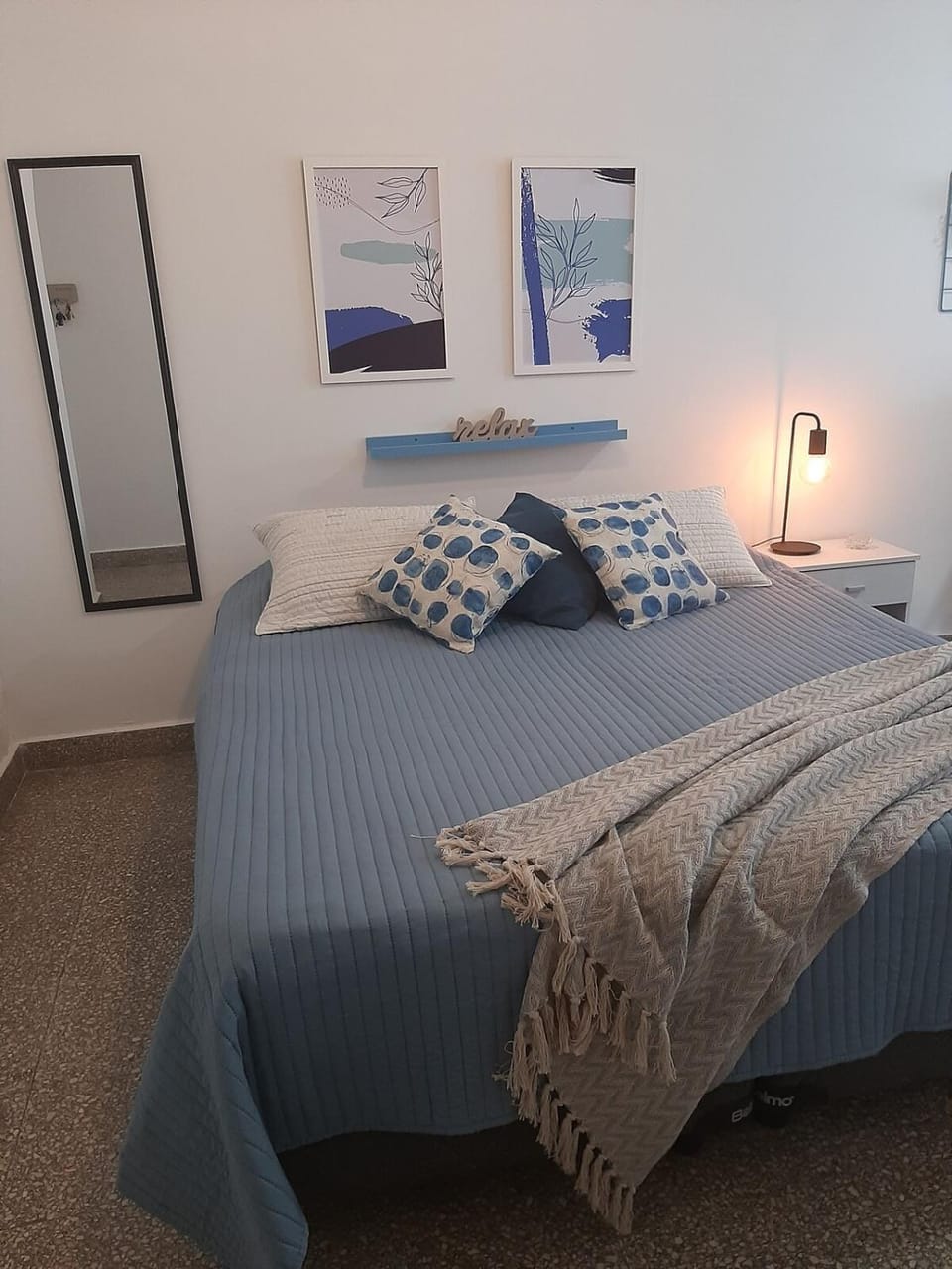 Photo of the whole room