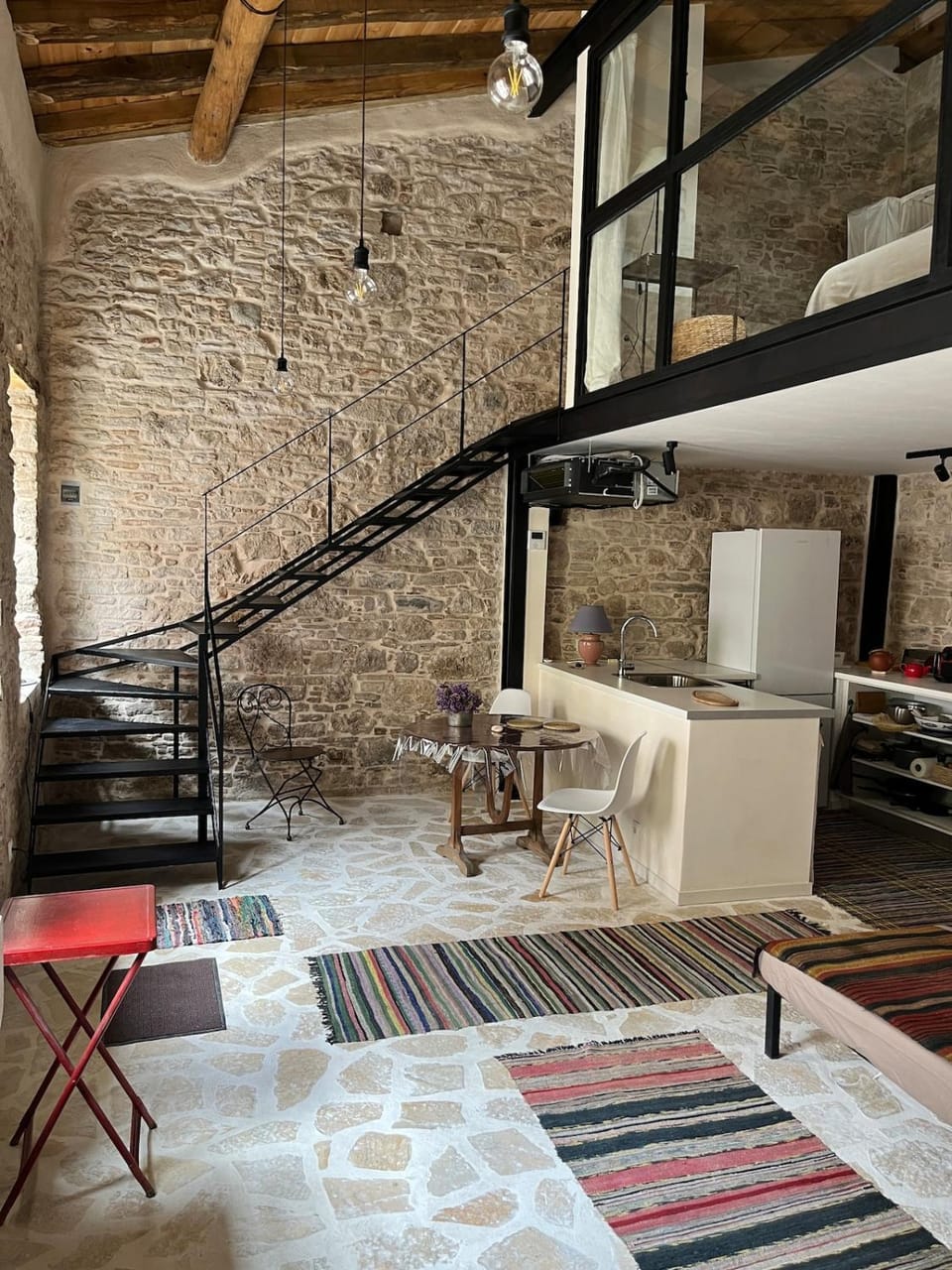 Living room, Dining area