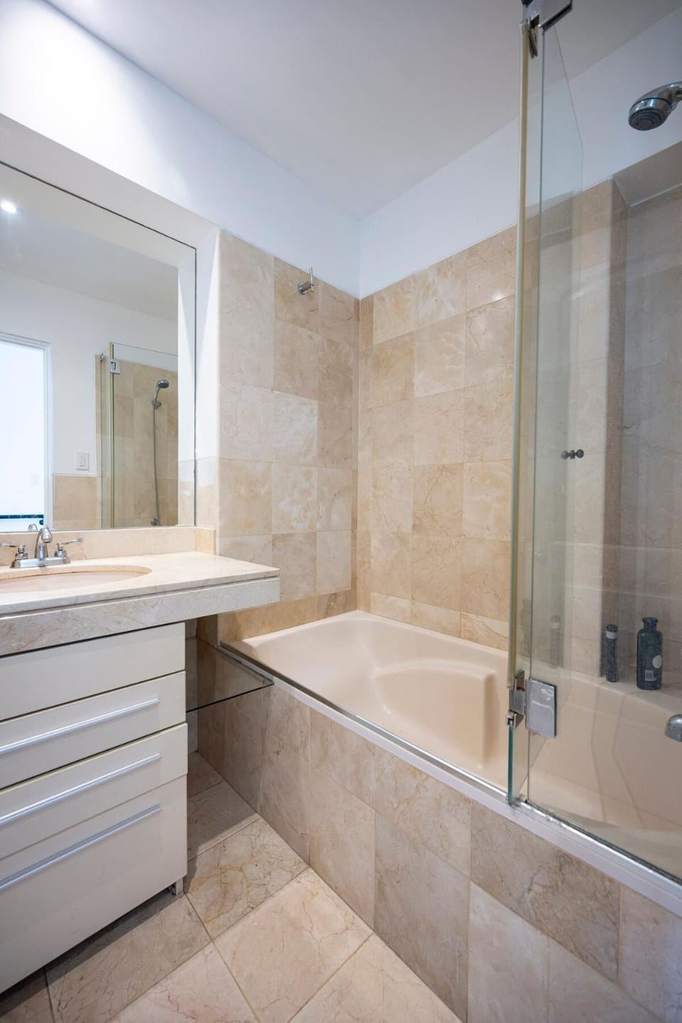Luxury Duplex Stunning Golf Views - Prime Location Apartment in San Isidro