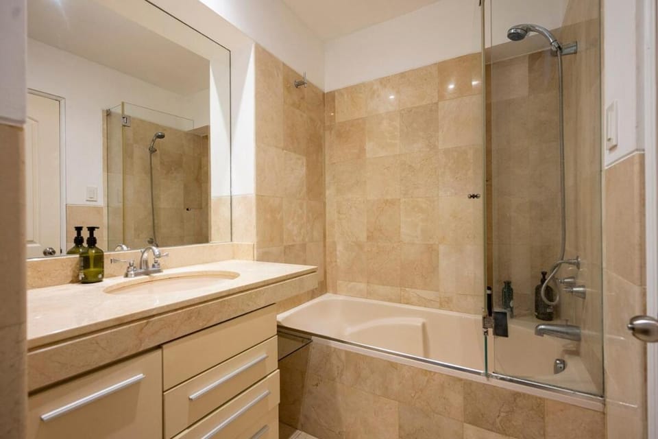 Luxury Duplex Stunning Golf Views - Prime Location Apartment in San Isidro