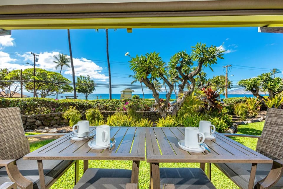 Kihei Akahi A-105 by Coldwell Banker Island Vacations Apartment in Wailea