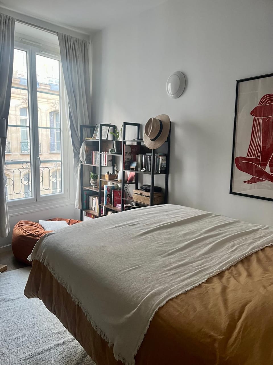 Bed, Bedroom