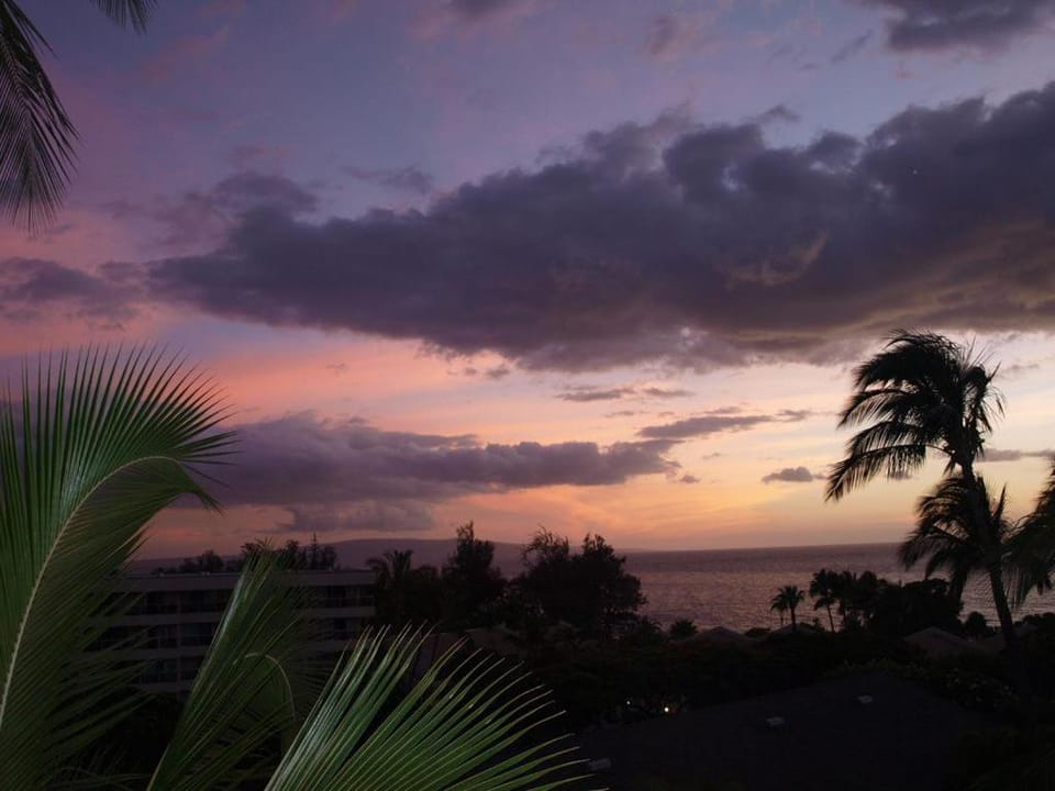 Kihei Akahi C-612 by Coldwell Banker Island Vacations Apartment in Wailea