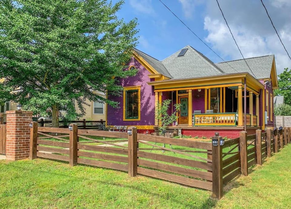 Eclectic Pet Friendly Home in East Nashville House in East Nashville