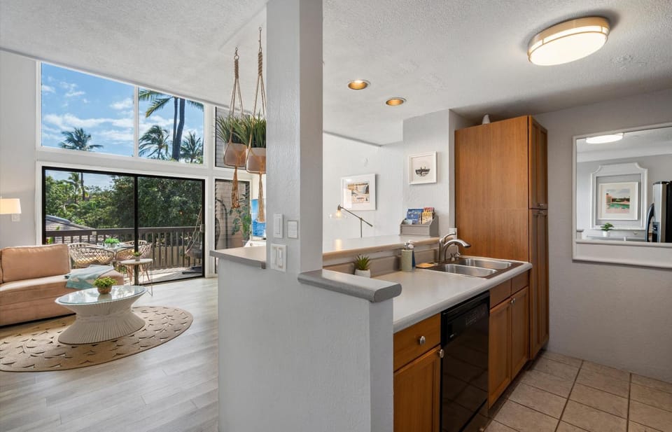 Kihei Garden Estates G204 by Coldwell Banker Island Vacations Apartment in Kihei