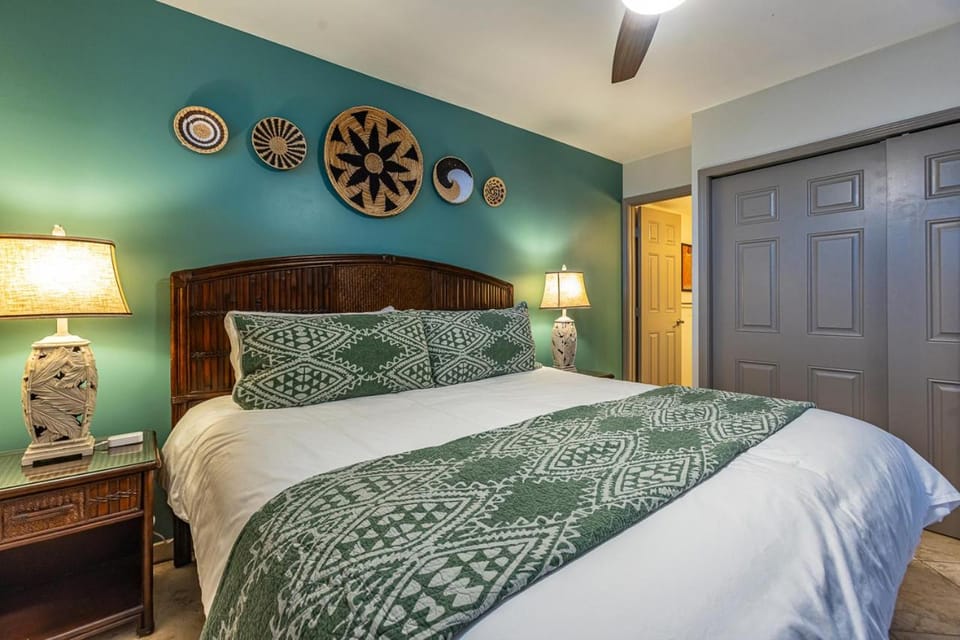 Kihei Surfside 412 by Coldwell Banker Island Vacations Apartment in Wailea