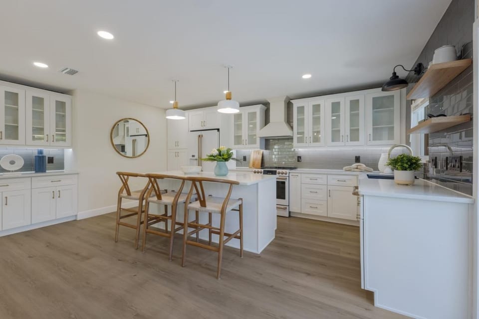 83rd St Villas West villa House in Holmes Beach