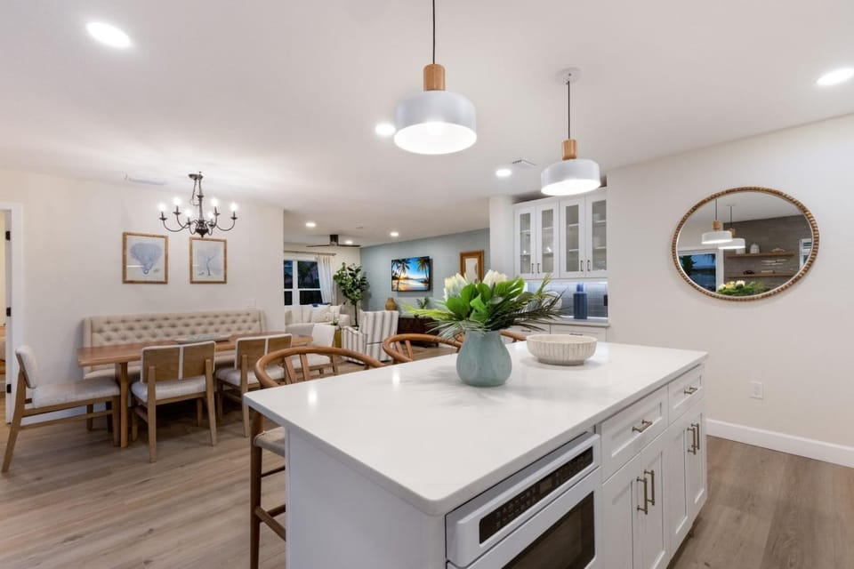 83rd St Villas West villa House in Holmes Beach