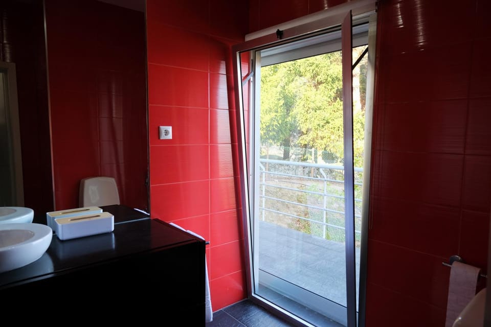 Escusa Villa in Porto District