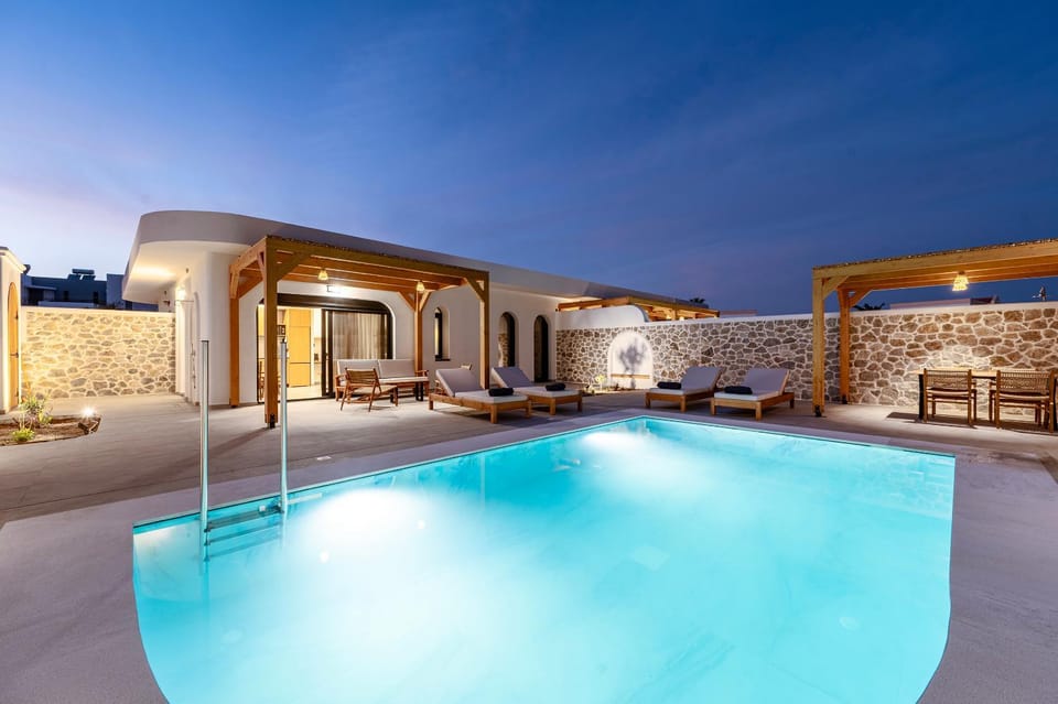 Night, Swimming pool