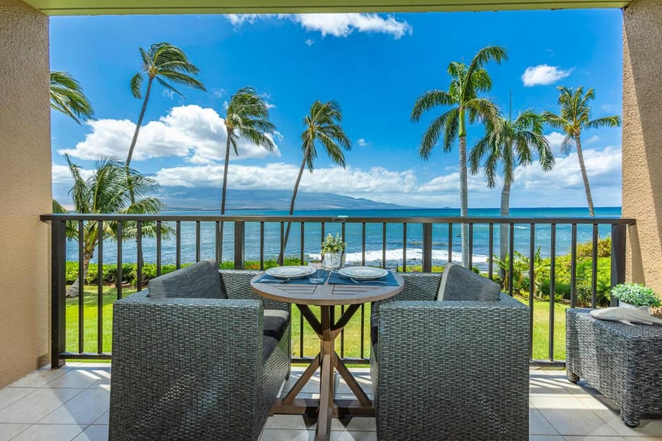 Maalaea Banyans 217 by Coldwell Banker Island Vacations Apartment in Maalaea