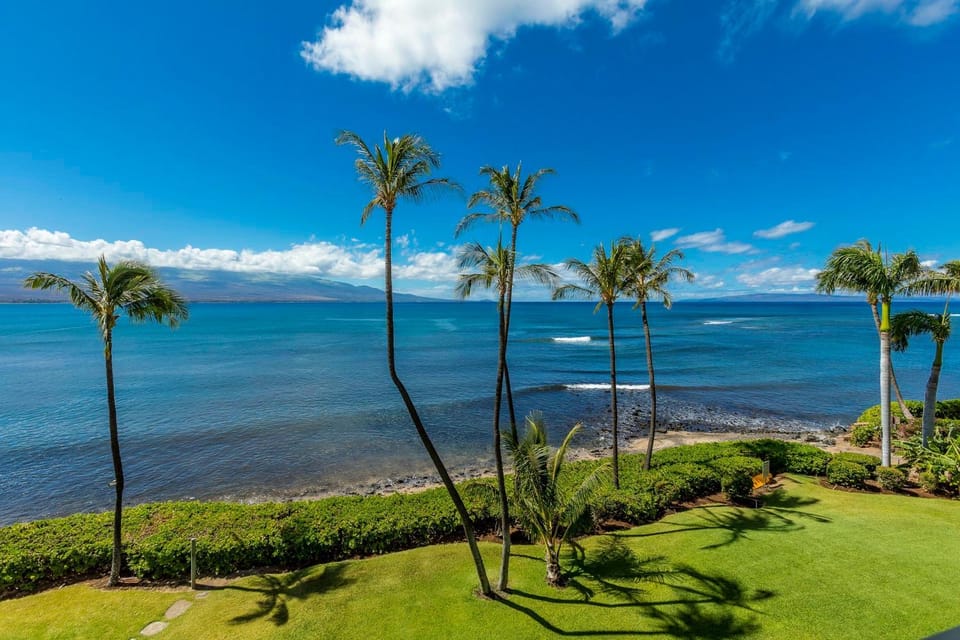 Maalaea Banyans 412 by Coldwell Banker Island Vacations Apartment in Maalaea